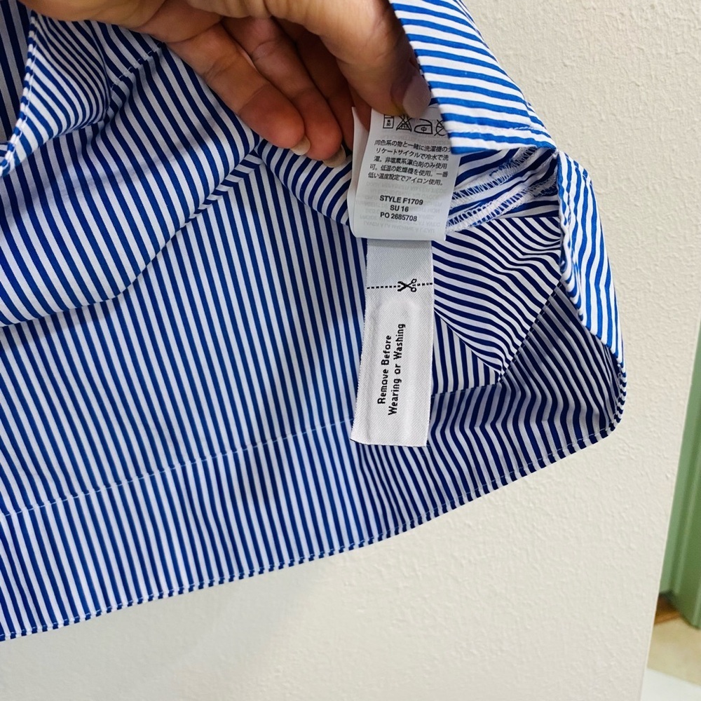 J. Crew Striped Sleeveless Top with Shoulder Bow - Blue & Black size 6 - Picture 8 of 8